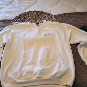 O.B.E.Y. white large sweatshirt OBEY